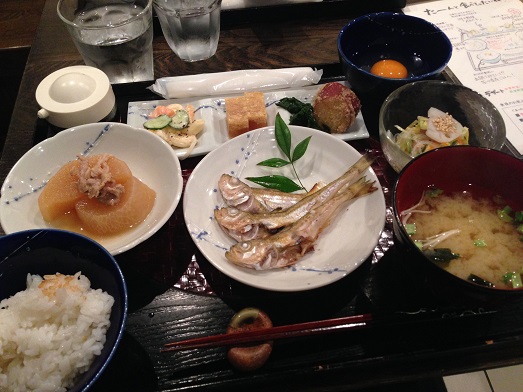 東山みずほのランチ「一汁七菜」